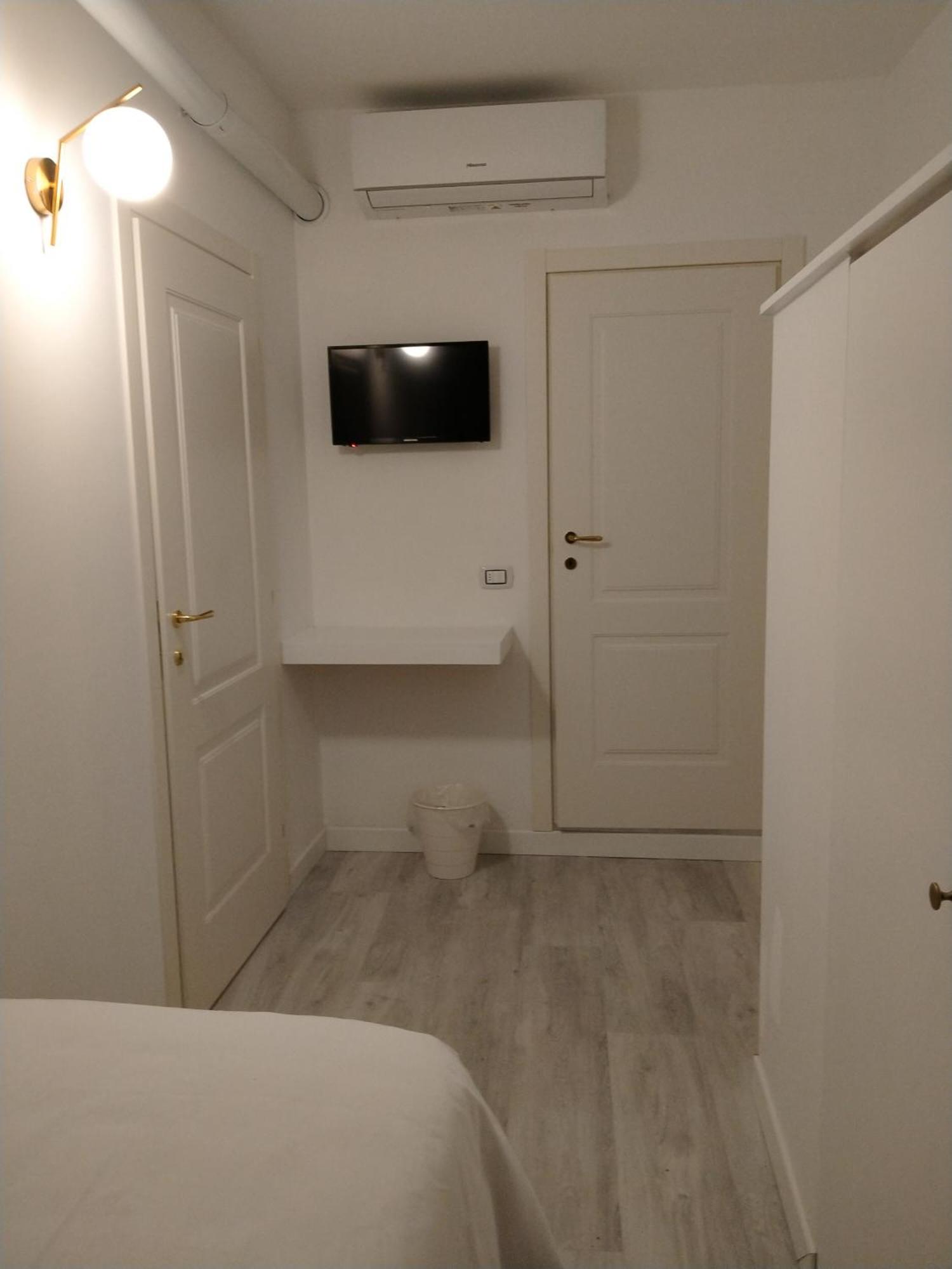 Bresciantica Panzió Szoba fotó